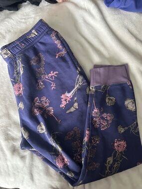 Men’s Nike Floral Purple Sweatpants